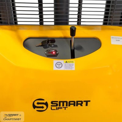 Штабелер с электроподъемом CDD15B-E (1500 кг; 2,5 м; 12В / 120Ач) СМАРТЛИФТ (SMARTLIFT) / СМАРТ (SMART) Штабелер с электроподъемом CDD15B-E (1500 кг; 2,5 м; 12В / 120Ач) СМАРТЛИФТ (SMARTLIFT) / СМАРТ (SMART)