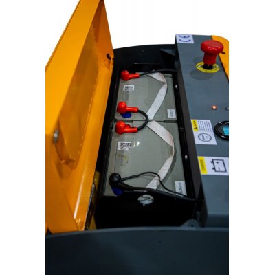 Штабелер самоходный 1,0 т 3,0 м КСИЛИН (XILIN) CPD10W с наклоном мачты и противовесом 24/105 В/Ач Штабелер самоходный 1,0 т 3,0 м КСИЛИН (XILIN) CPD10W с наклоном мачты и противовесом 24/105 В/Ач