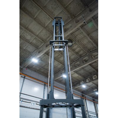 Штабелер самоходный 1,5 т 6,5 м TOR CDD15C Li-ion с кабиной 24/300 В/Ач Штабелер самоходный 1,5 т 6,5 м TOR CDD15C Li-ion с кабиной 24/300 В/Ач