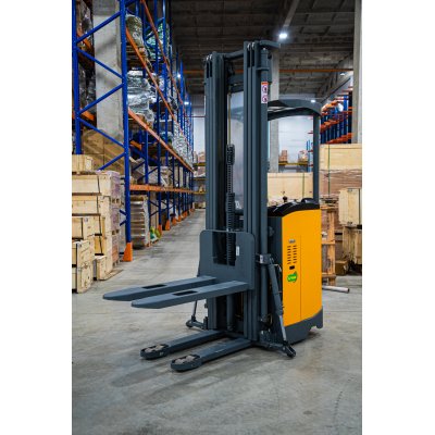 Штабелер самоходный 1,5 т 6,5 м TOR CDD15C Li-ion с кабиной 24/300 В/Ач Штабелер самоходный 1,5 т 6,5 м TOR CDD15C Li-ion с кабиной 24/300 В/Ач