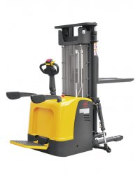 Штабелер самоходный 2,0 т 5,0 м КСИЛИН (XILIN) CDDK20 Li-ion 24/225 В/Ач ЭУР, выдв. опоры (с платформой)