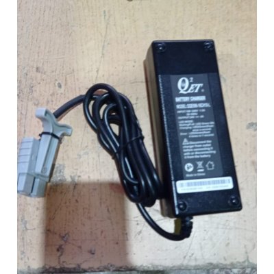 Зарядное устройство для тележек PPT15-2 24V/4А (Charger) Зарядное устройство для тележек PPT15-2 24V/4А (Charger)