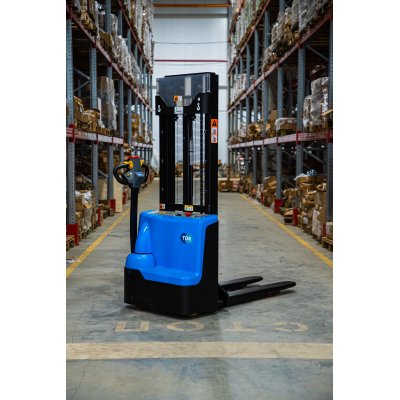 Штабелер самоходный 1,5 т 3,0 м TOR WS15H-3000SC Li-ion (сопровождаемый) Штабелер самоходный 1,5 т 3,0 м TOR WS15H-3000SC Li-ion (сопровождаемый)